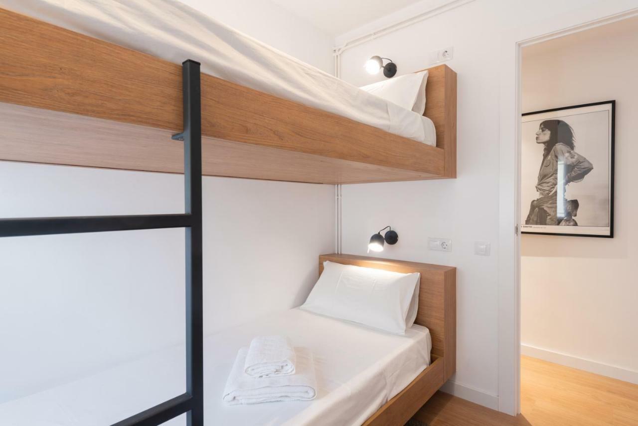 Apartamento Petit Luxe L'Atic Terrassa Exterior foto