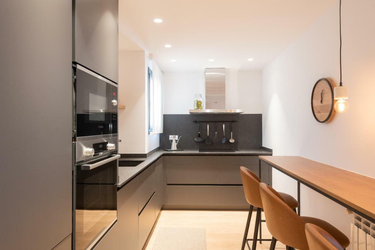 Apartamento Petit Luxe L'Atic Terrassa Exterior foto