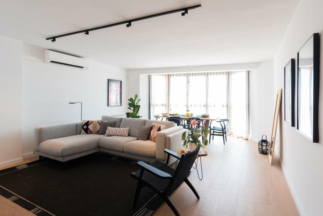 Apartamento Petit Luxe L'Atic Terrassa Exterior foto